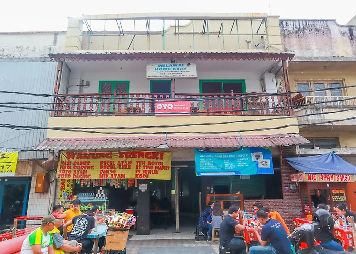 OYO 2030 Melawai Homestay Jakarta